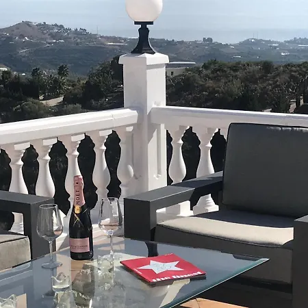 Pura Vida Andalusien