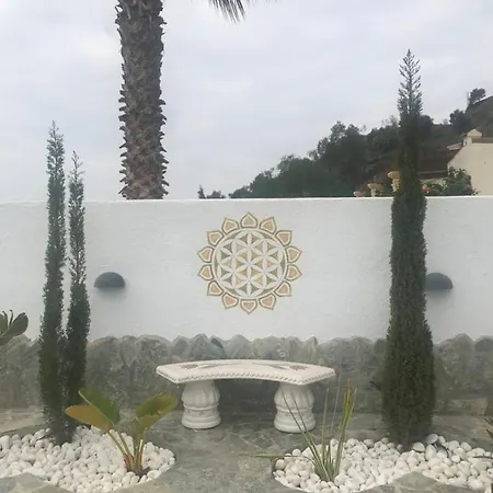 Pura Vida Andalusien Bed & Breakfast