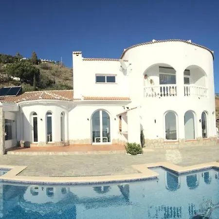 Pura Vida Andalusien